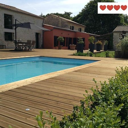 La Grange D'Aunis Bed & Breakfast Aigrefeuille-d'Aunis ภายนอก รูปภาพ