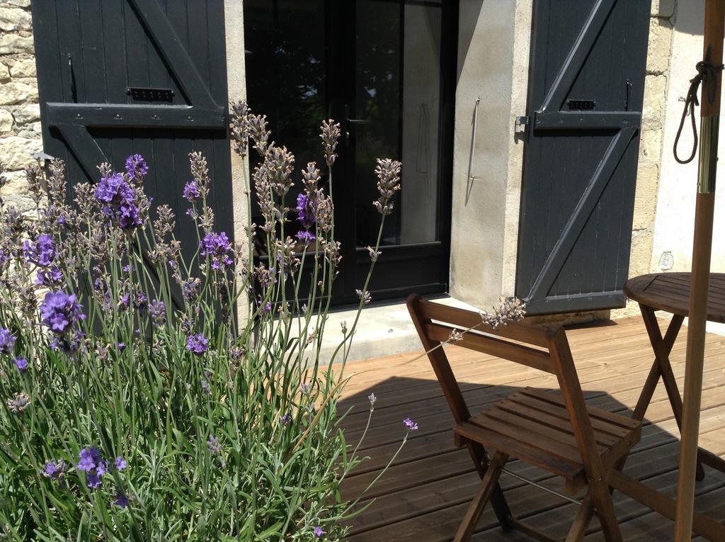 La Grange D'Aunis Bed & Breakfast Aigrefeuille-d'Aunis ห้อง รูปภาพ