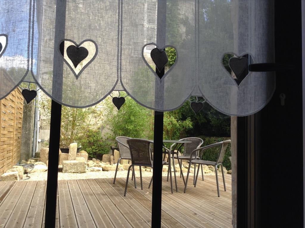 La Grange D'Aunis Bed & Breakfast Aigrefeuille-d'Aunis ภายนอก รูปภาพ
