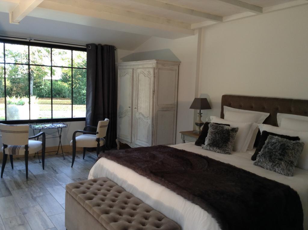 La Grange D'Aunis Bed & Breakfast Aigrefeuille-d'Aunis ห้อง รูปภาพ