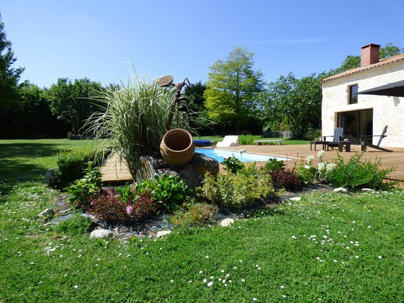 La Grange D'Aunis Bed & Breakfast Aigrefeuille-d'Aunis ภายนอก รูปภาพ